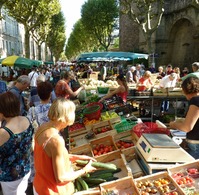MARCHE ALIMENTAIRE DEPLACÉ