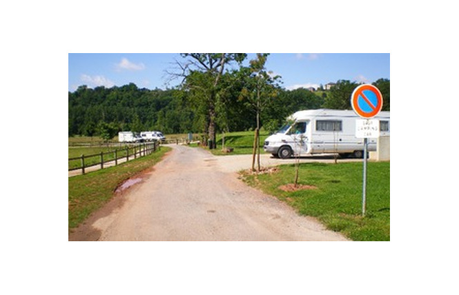 Aire municipale de service pour camping-car 1 - Rodez